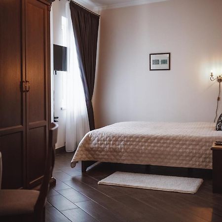 Ekaterinoslav Hotel Dnipro Exterior foto